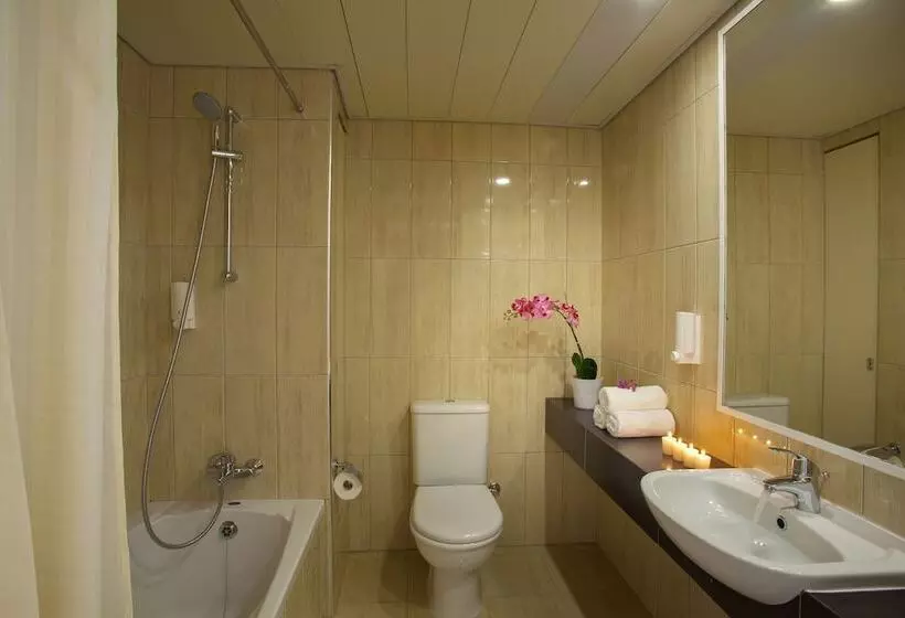 Fotos del hotel Queens Bay:  15