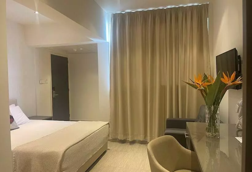 Fotos del hotel Queens Bay:  8