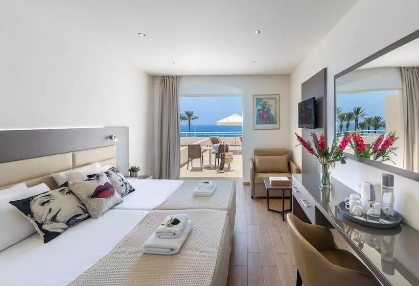 Fotos del hotel Queens Bay:  22