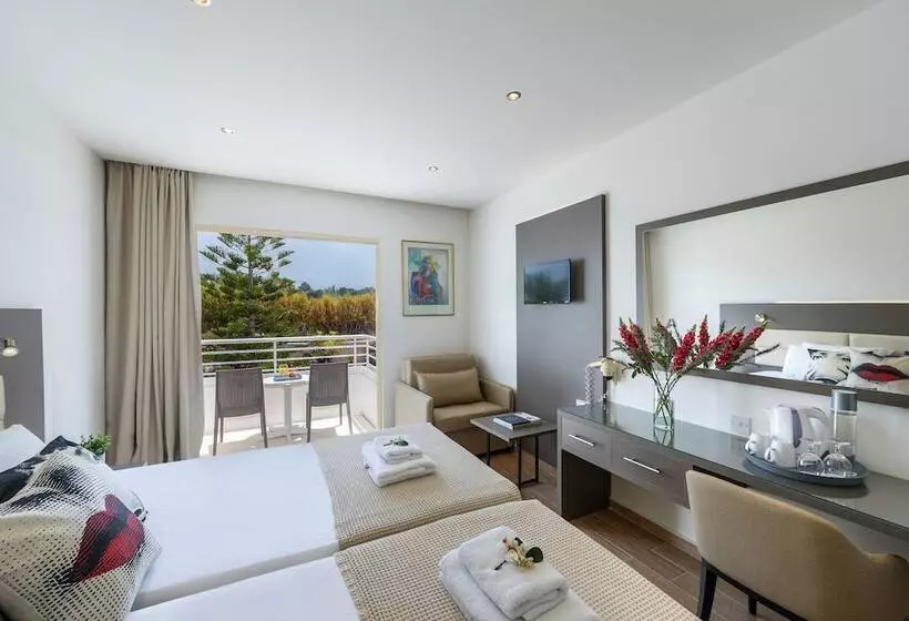 Fotos del hotel Queens Bay:  24