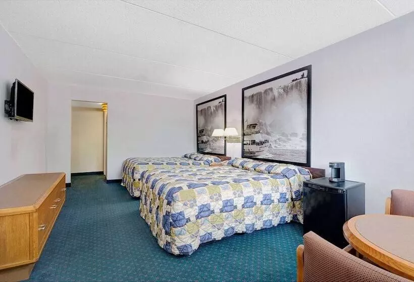 Fotos del hotel Super 8 By Wyndham Niagara Falls North:  14