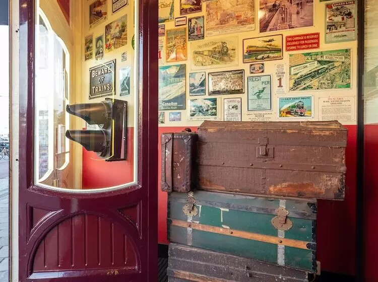 Fotos del hotel A-train:  25