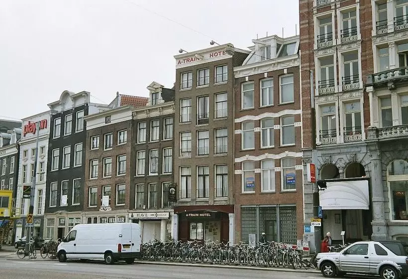 Fotos del hotel A-train:  5