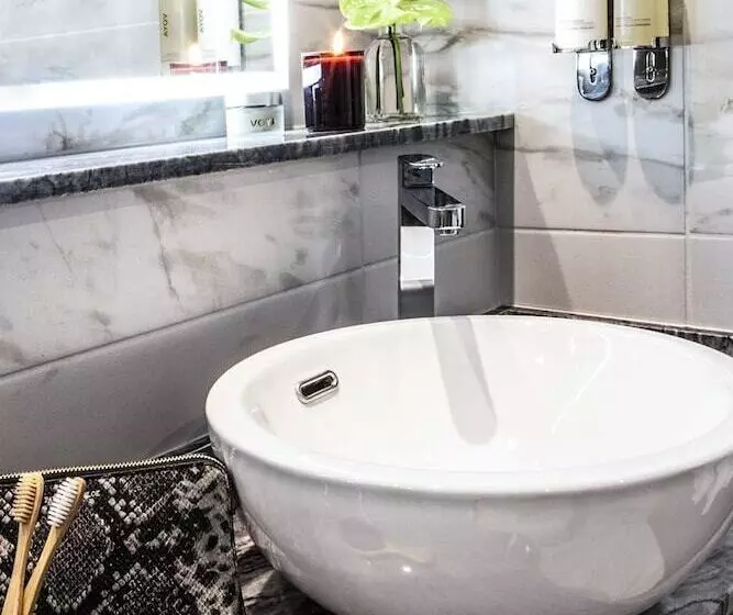 Fotos del hotel The Address Connolly:  6