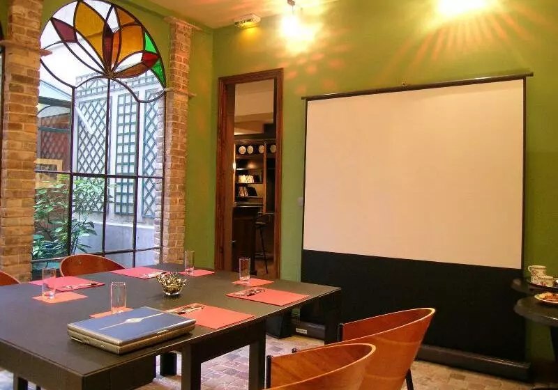 Fotos del hotel Hôtel Relais Monceau:  11