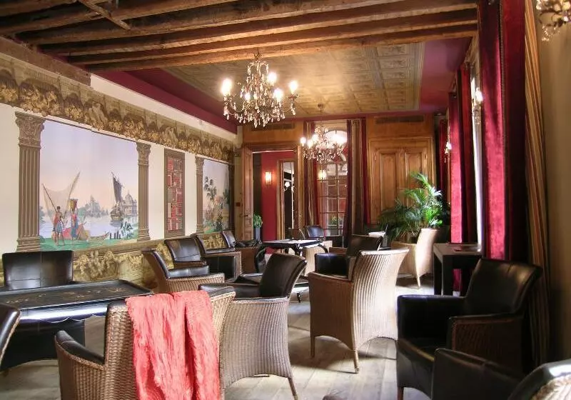 Fotos del hotel Hôtel Relais Monceau:  15