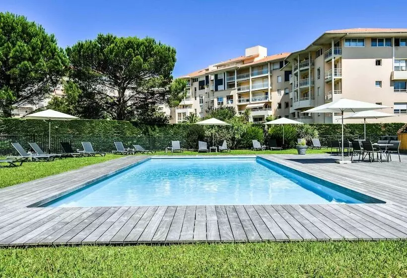 Fotos del hotel Best Western Plus Hôtel Littéraire Jules Verne:  17