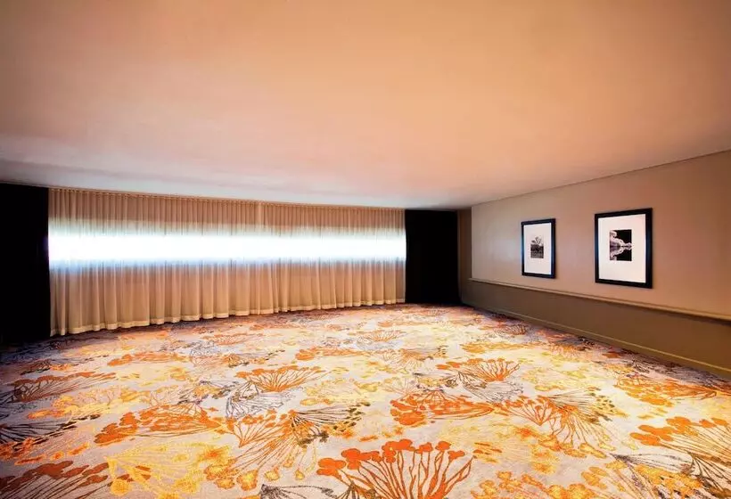 The Westin Peachtree Plaza, Atlanta