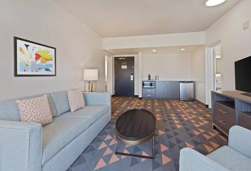 Fotos del hotel Holiday Inn & Suites Across From Universal Orlando, An Ihg:  21