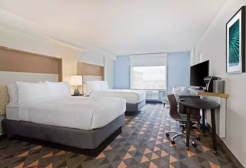 Fotos del hotel Holiday Inn & Suites Across From Universal Orlando, An Ihg:  16