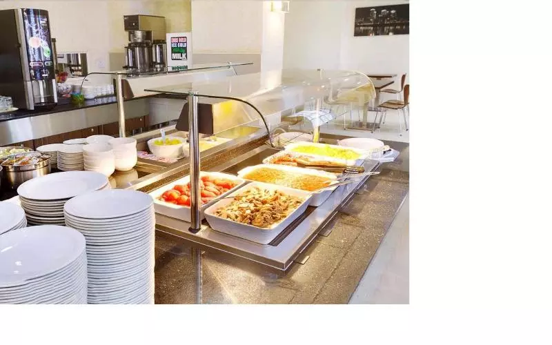 Fotos del hotel Queens Park:  5