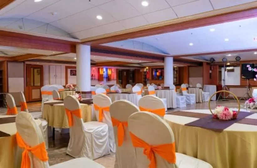 Fotos del hotel Emerald Hotel & Service Apartments:  25