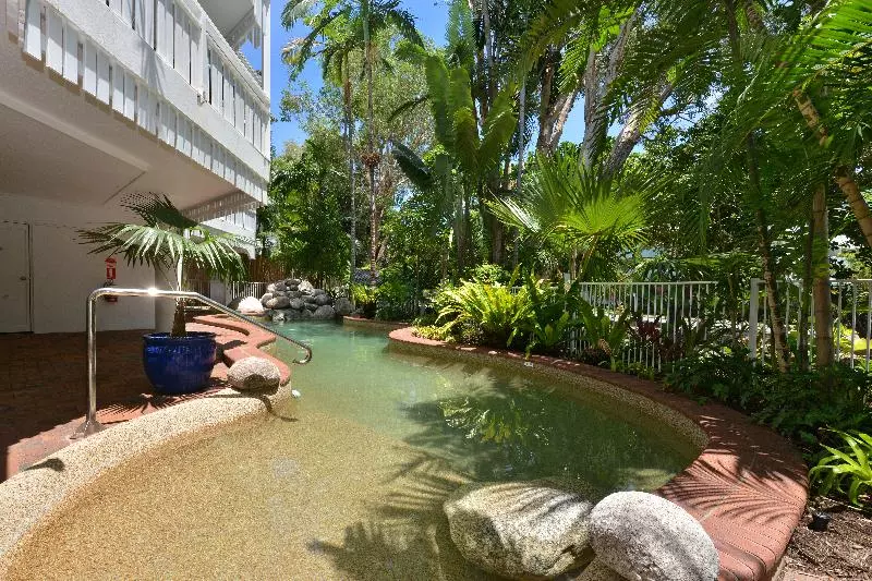 Fotos del hotel The White House Port Douglas:  8