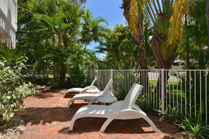 Fotos del hotel The White House Port Douglas:  6