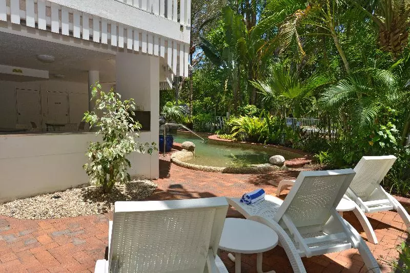 Fotos del hotel The White House Port Douglas:  14