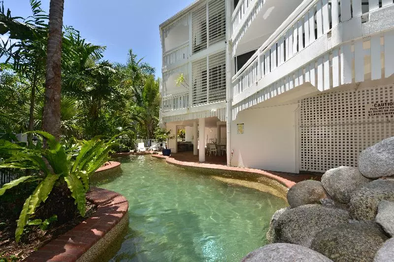 Fotos del hotel The White House Port Douglas:  13