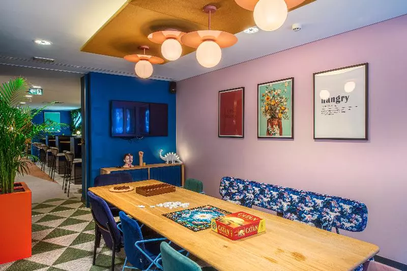 Fotos del hotel B&b Hôtel Brussels Centre Louise:  18