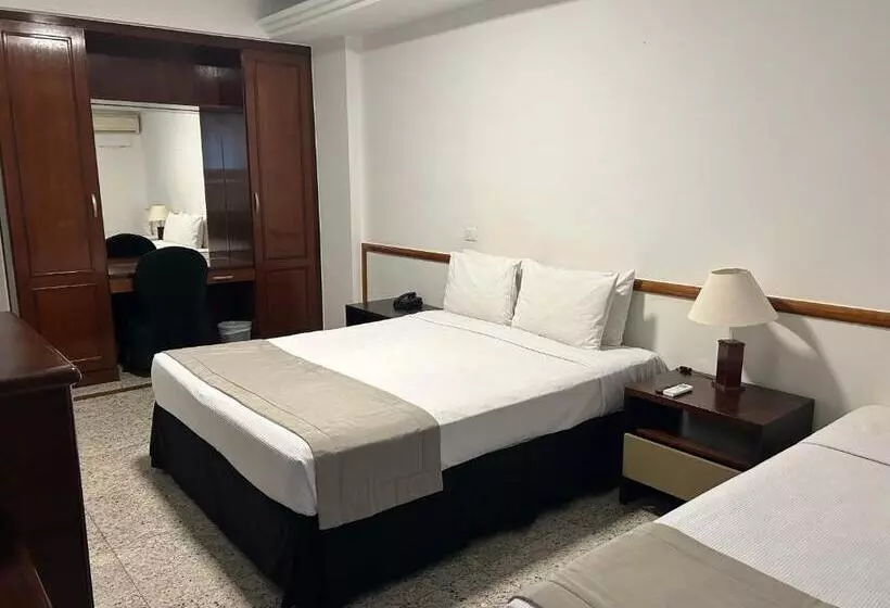 Fotos del hotel Américas Benidorm:  14