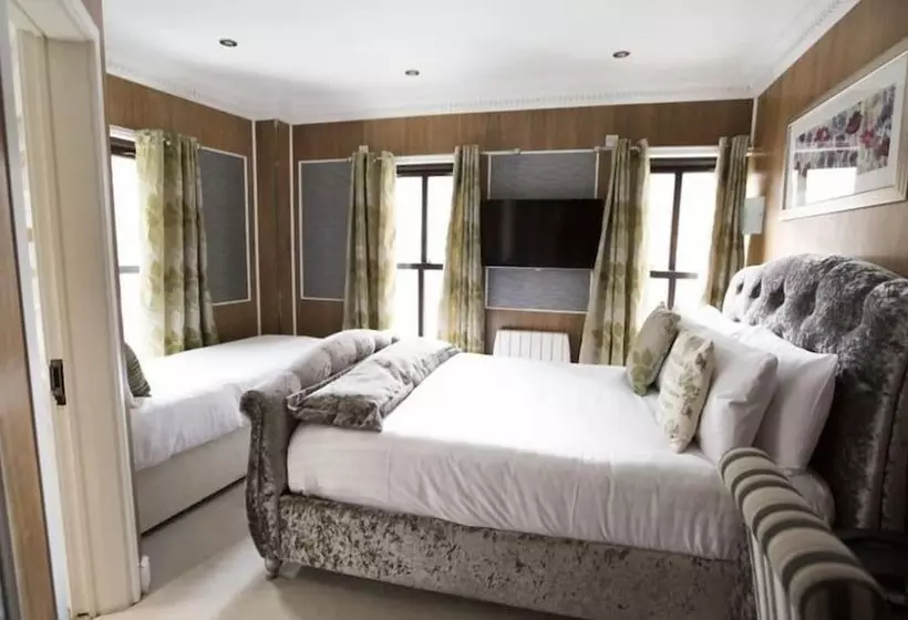 Fotos del hotel Cheshire Hotel Central London:  6