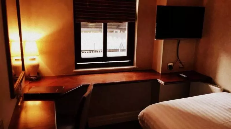 Fotos del hotel Cheshire Hotel Central London:  18