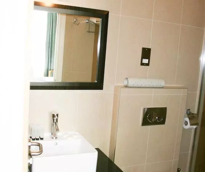 Fotos del hotel Cromwell International Hotel:  4