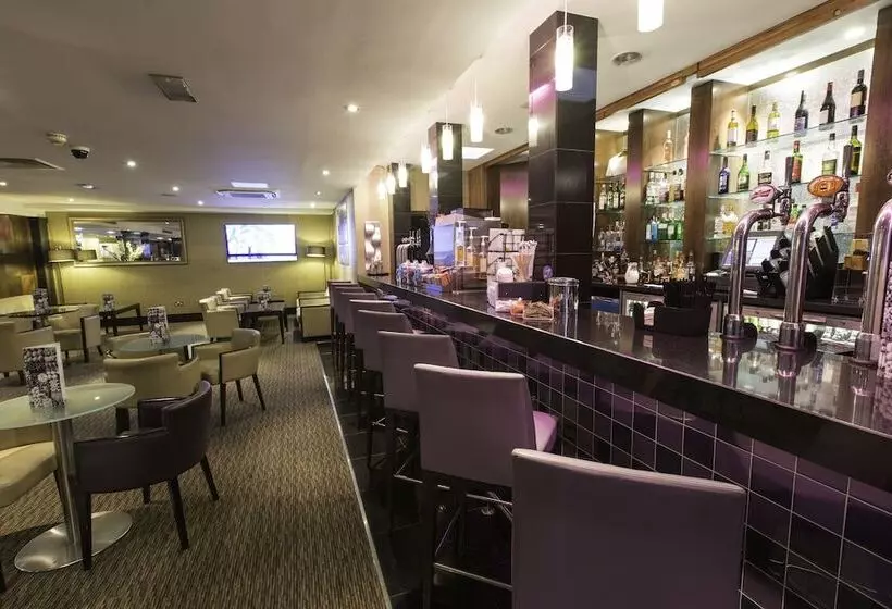 Crowne Plaza London Ealing