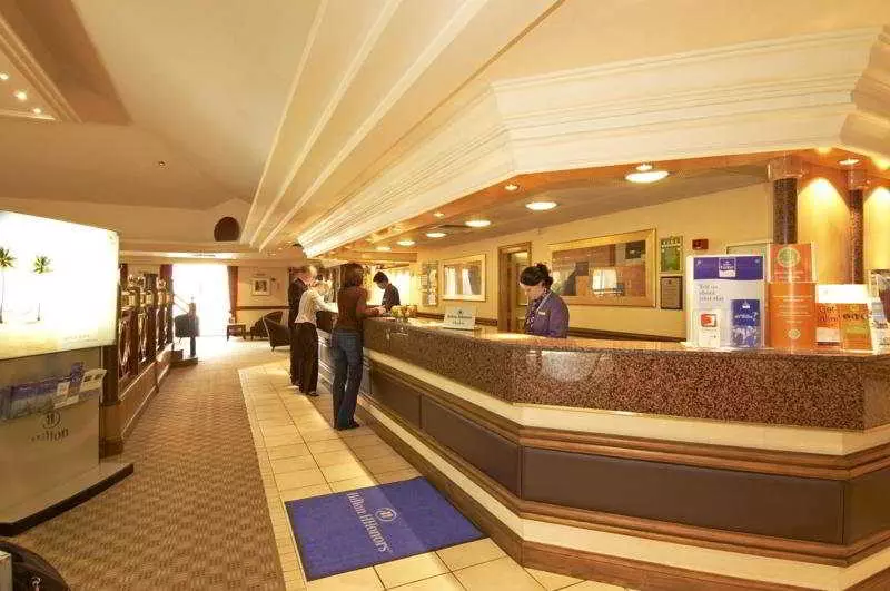 Fotos del hotel Premier Inn Newbury Town Centre South:  2