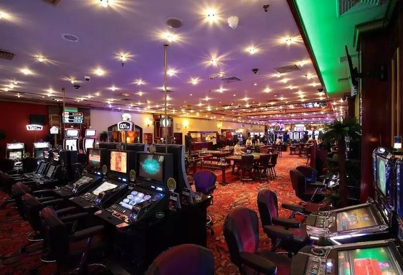 Fotos del hotel & Casino Cherno More:  5