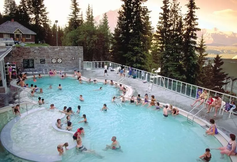 Fotos del hotel Banff Caribou Lodge And Spa:  2