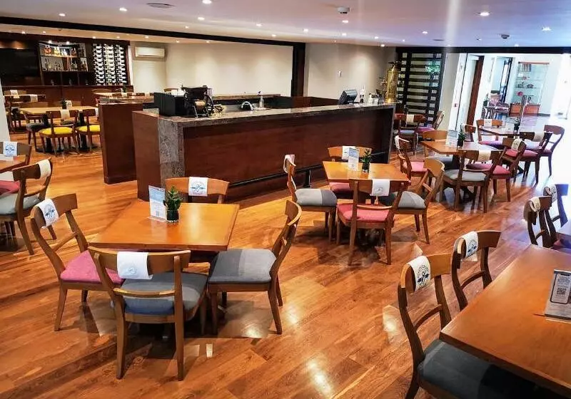 Fotos del hotel Estelar Suites Jones:  23