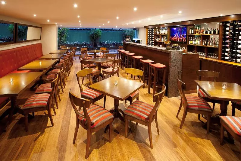 Fotos del hotel Estelar Suites Jones:  5