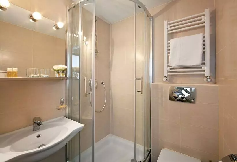 Fotos del hotel Jadran:  5