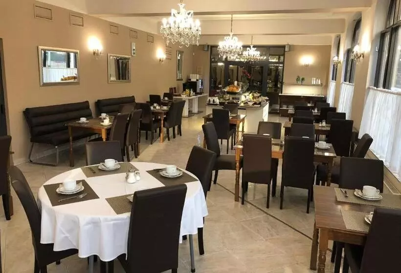 Fotos del hotel Kavalir:  9