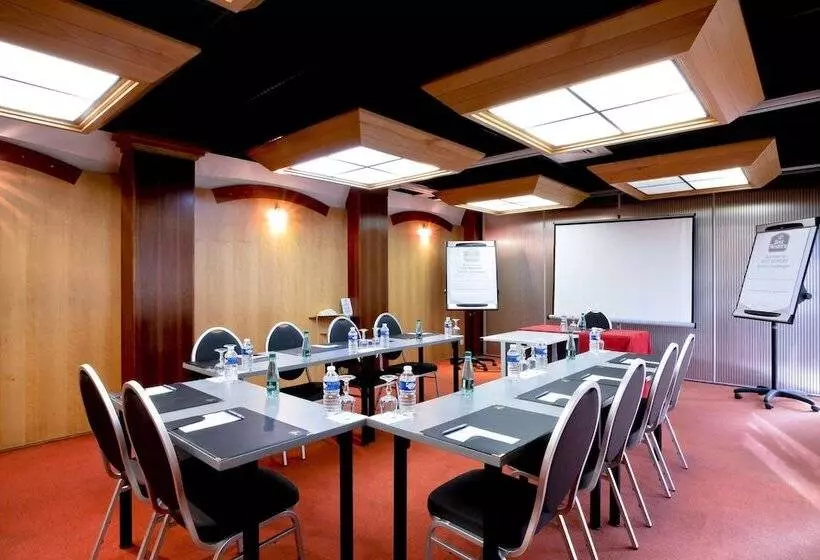 Fotos del hotel Hôtel Charlemagne:  3