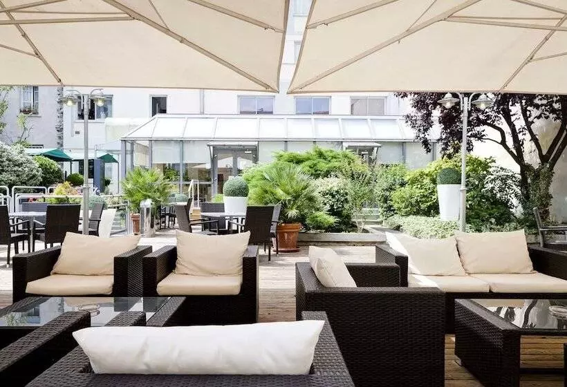 Fotos del hotel Hôtel Charlemagne:  18