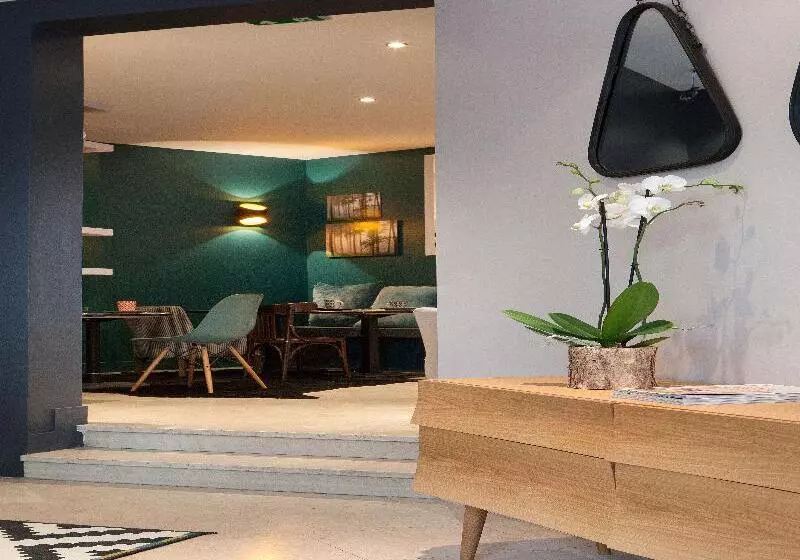 Fotos del hotel Chouette:  6