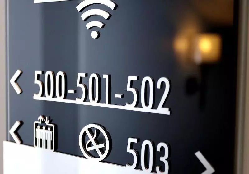 Fotos del hotel Saintlouis Pigalle:  16