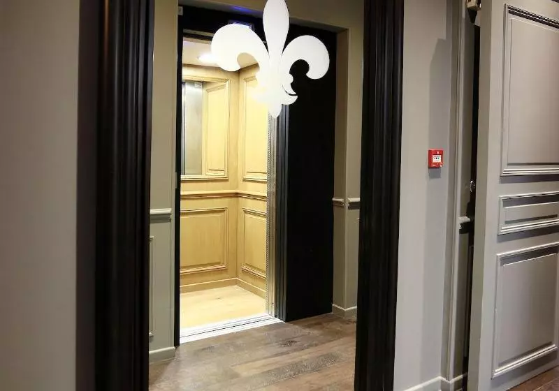 Fotos del hotel Saintlouis Pigalle:  7