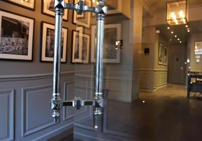 Fotos del hotel Saintlouis Pigalle:  18