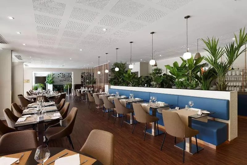 Fotos del hotel Hôtel Birdy By Happyculture:  23