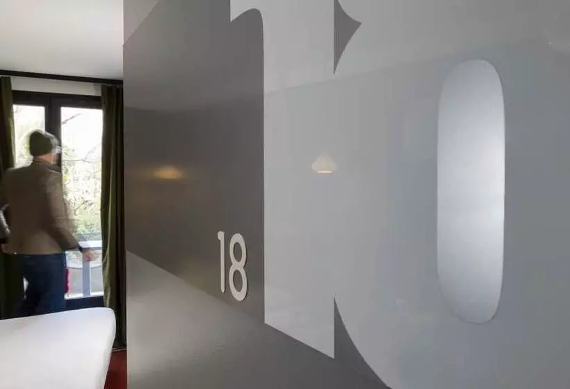 Fotos del hotel L'hôtel:  24