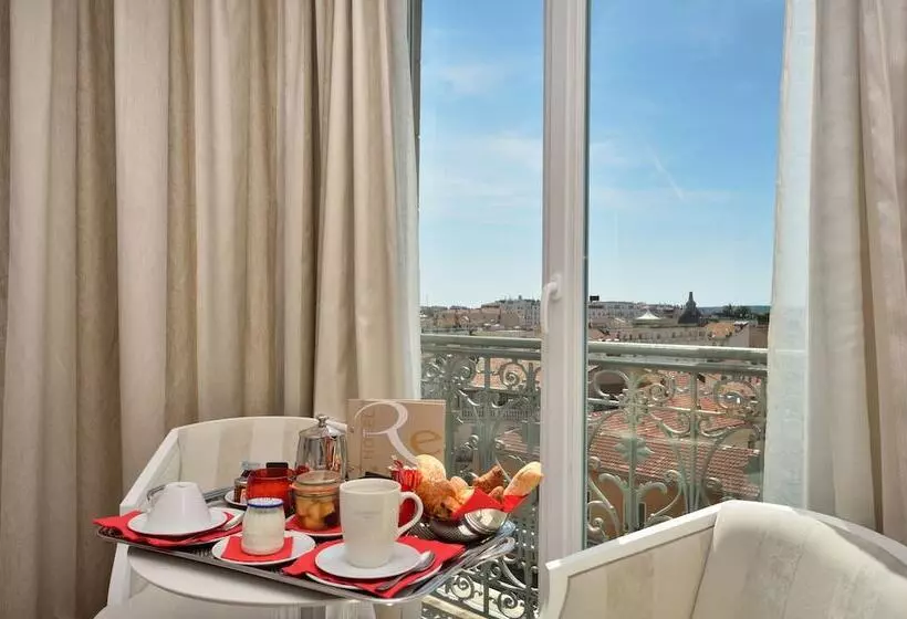 Fotos del hotel Renoir:  4