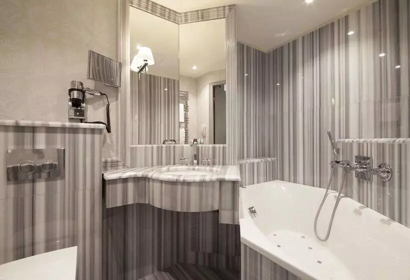 Fotos del hotel Hôtel George Washington:  8