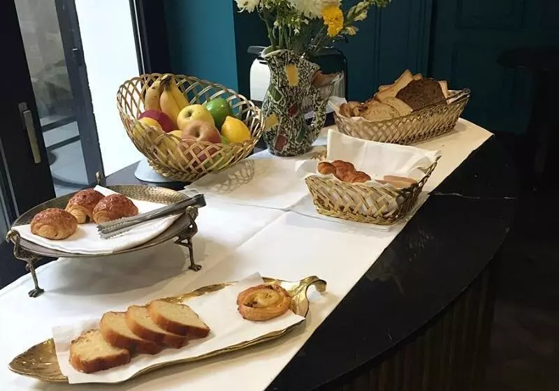 Fotos del hotel Hôtel George Washington:  11