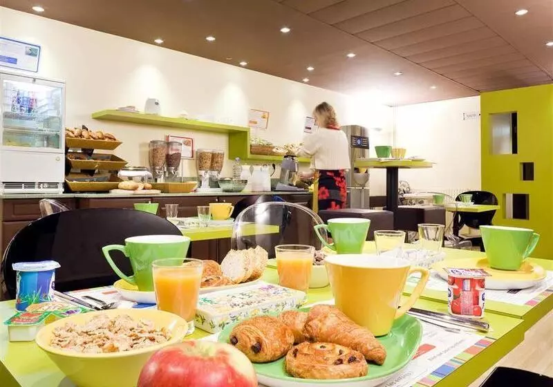 Fotos del hotel Ibis Styles Paris 15 Lecourbe:  10