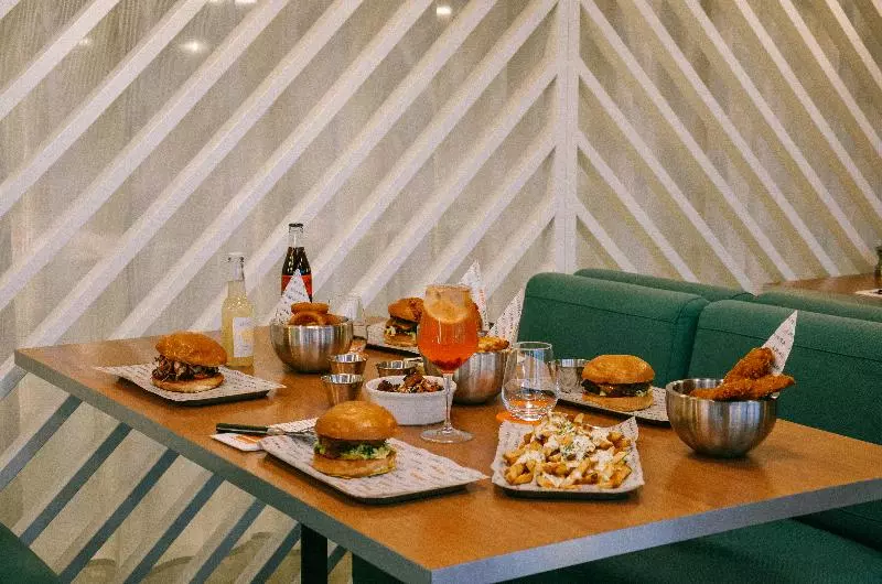 Fotos del hotel Pullman Paris Montparnasse:  12