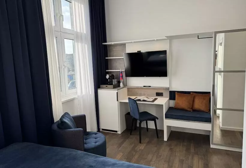 Fotos del hotel East-Side Hotel:  13