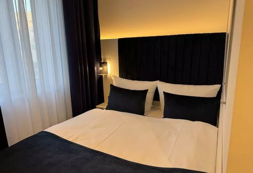 Fotos del hotel East-Side Hotel:  5