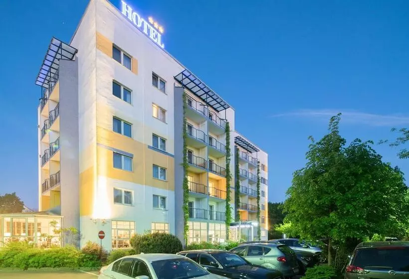 Fotos del hotel Best Western  Windorf:  6
