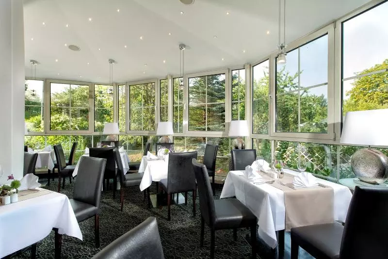 Fotos del hotel Best Western  Windorf:  19